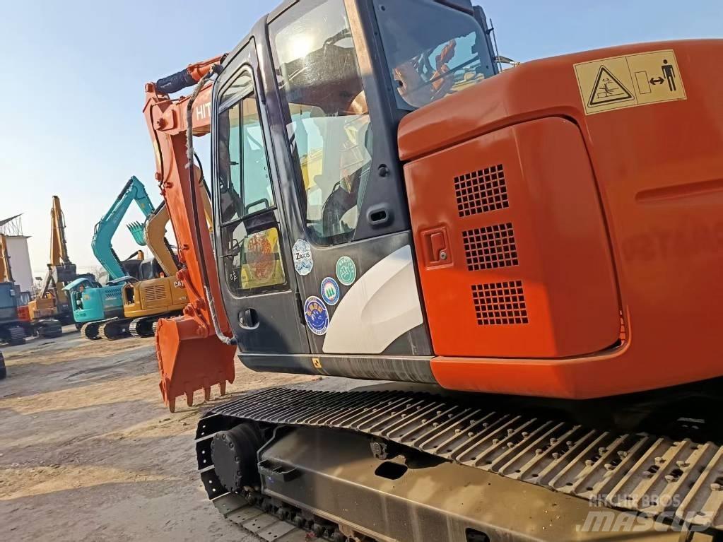 Hitachi ZX135 Rupsgraafmachines