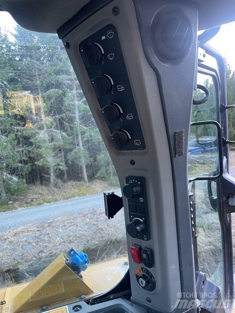 CAT D 6 XE LGP Rupsdozers