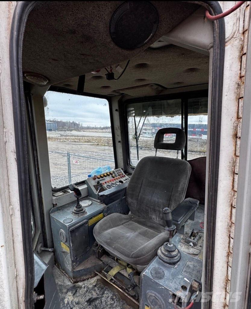 Liebherr 732 Rupsdozers