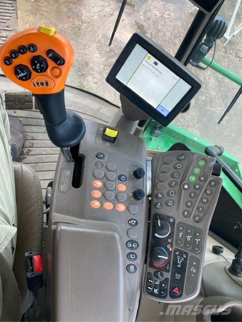 John Deere 9900i Getrokken veldhakselaar