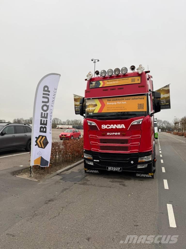 Scania S 520 V8 Trekkers