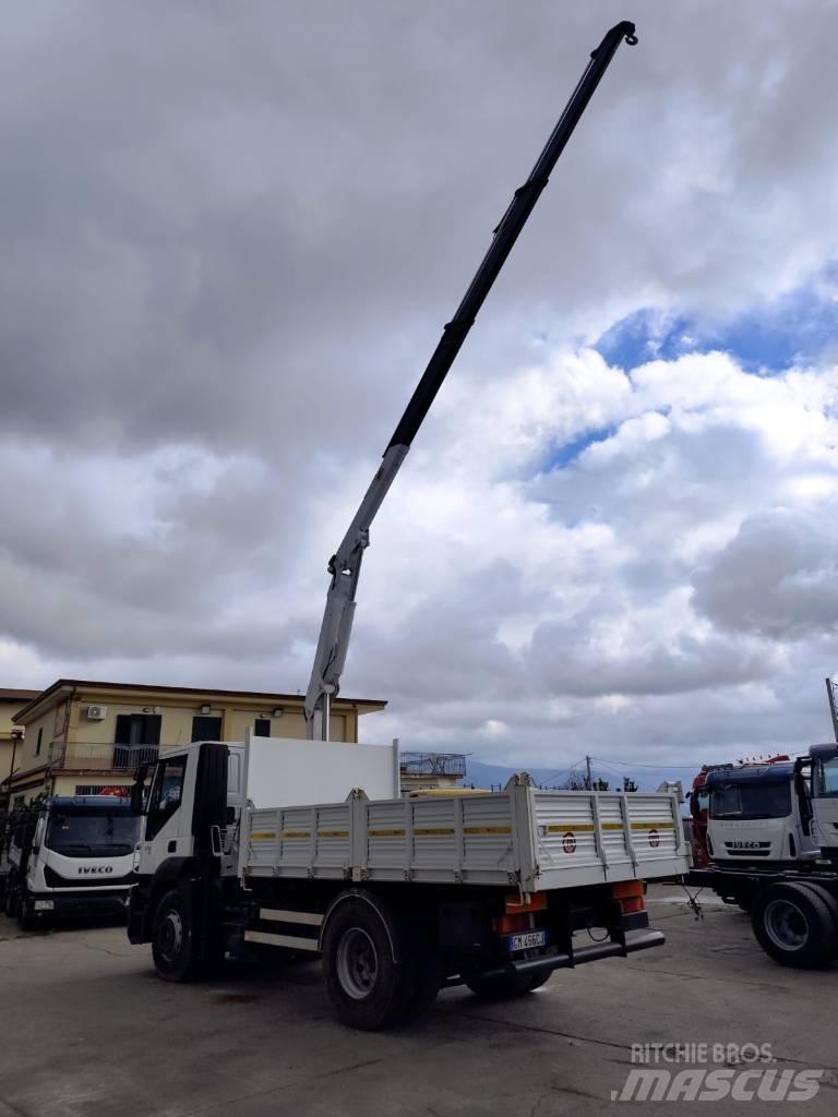 Iveco STRALIS 190S31 Vlakke laadvloer met kraan