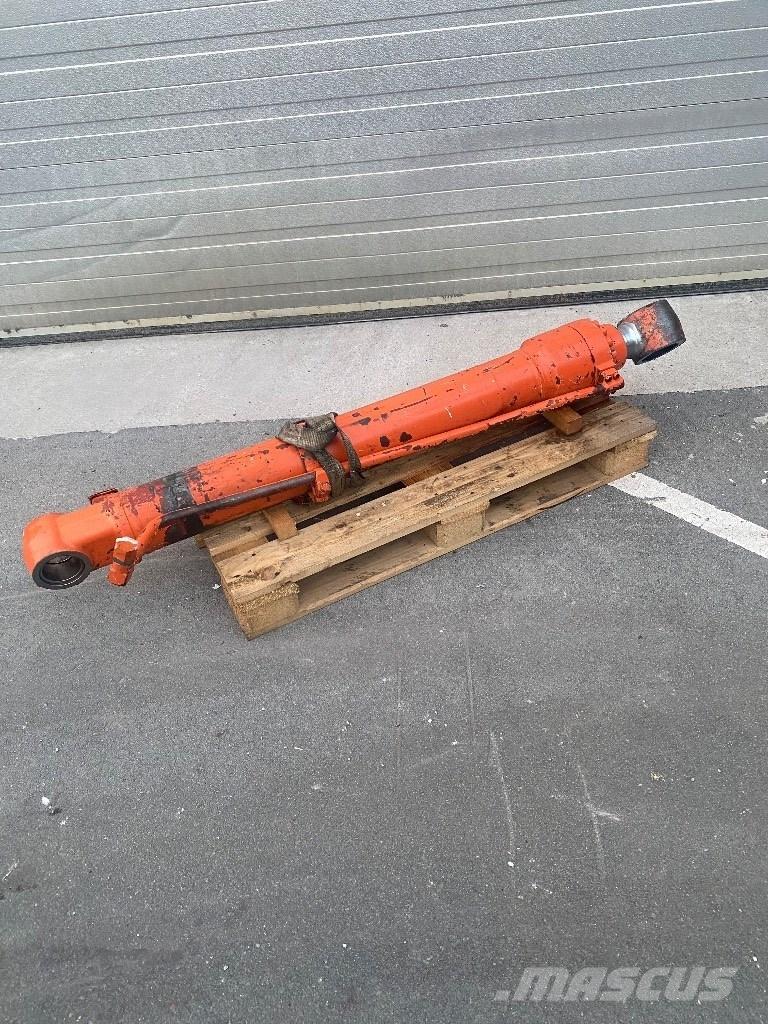Hitachi ZX 250 LC Rupsgraafmachines