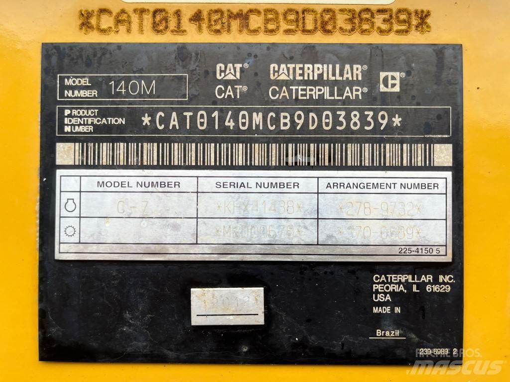 CAT 140M Graders