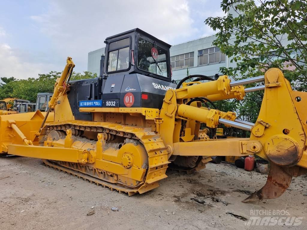 Shantui SD 32 Rupsdozers
