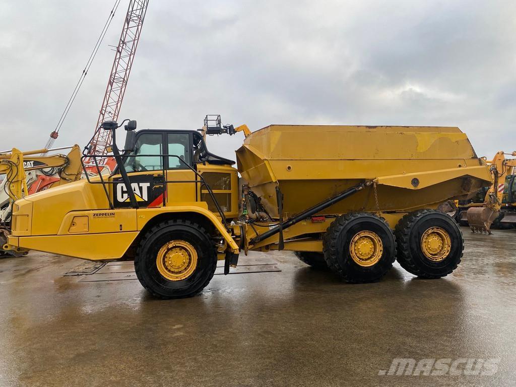 CAT 725C2 NVT Knik dumptrucks