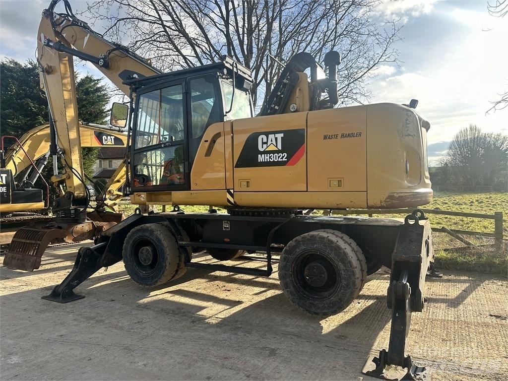 CAT MH3022 Laden en Lossen - overige