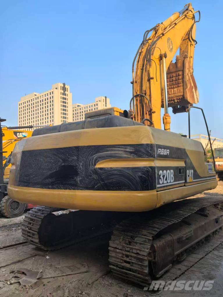 CAT 320 B L Rupsgraafmachines