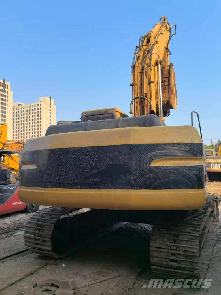 CAT 320 B L Rupsgraafmachines