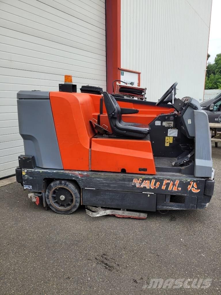 Hako PB 45 DSLCE Schrobzuigmachines