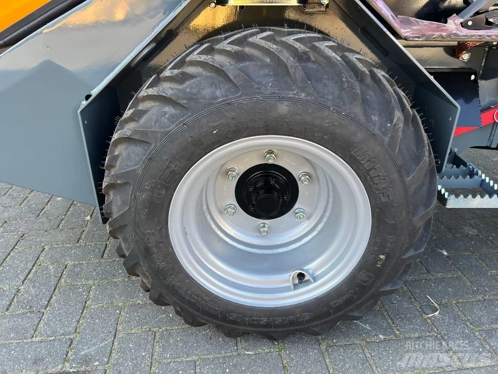 GiANT G2200E X-tra Knik- en schrankladers