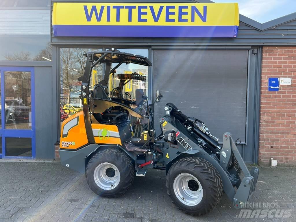 GiANT G2200E X-tra Knik- en schrankladers