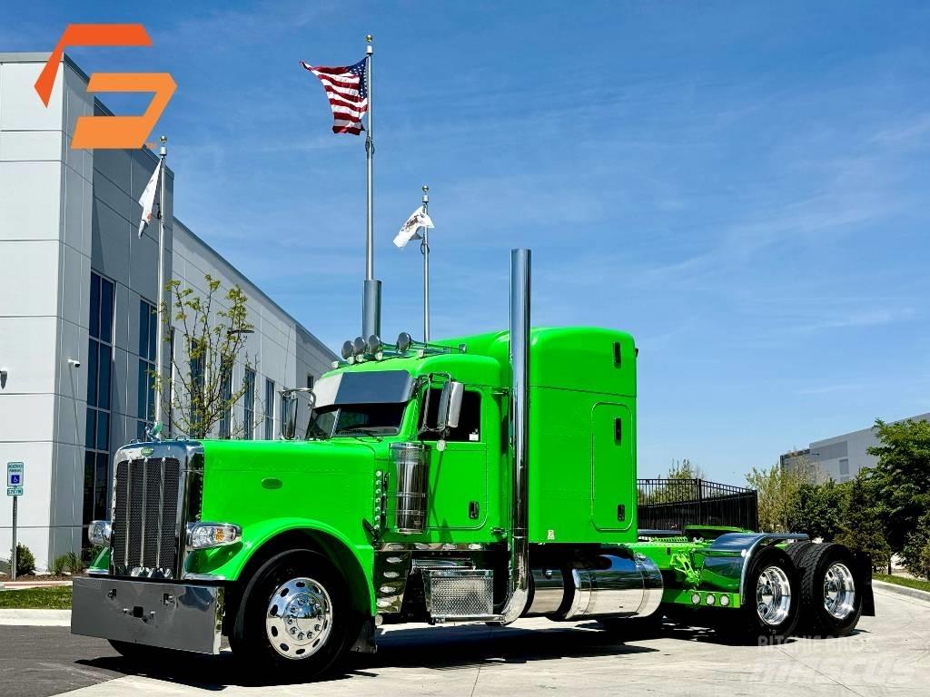 Peterbilt 389 Trekkers