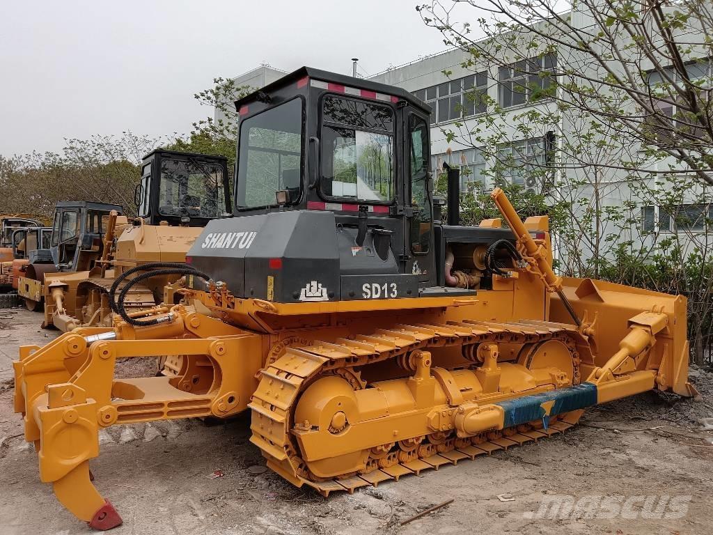 Shantui SD 16 Rupsdozers
