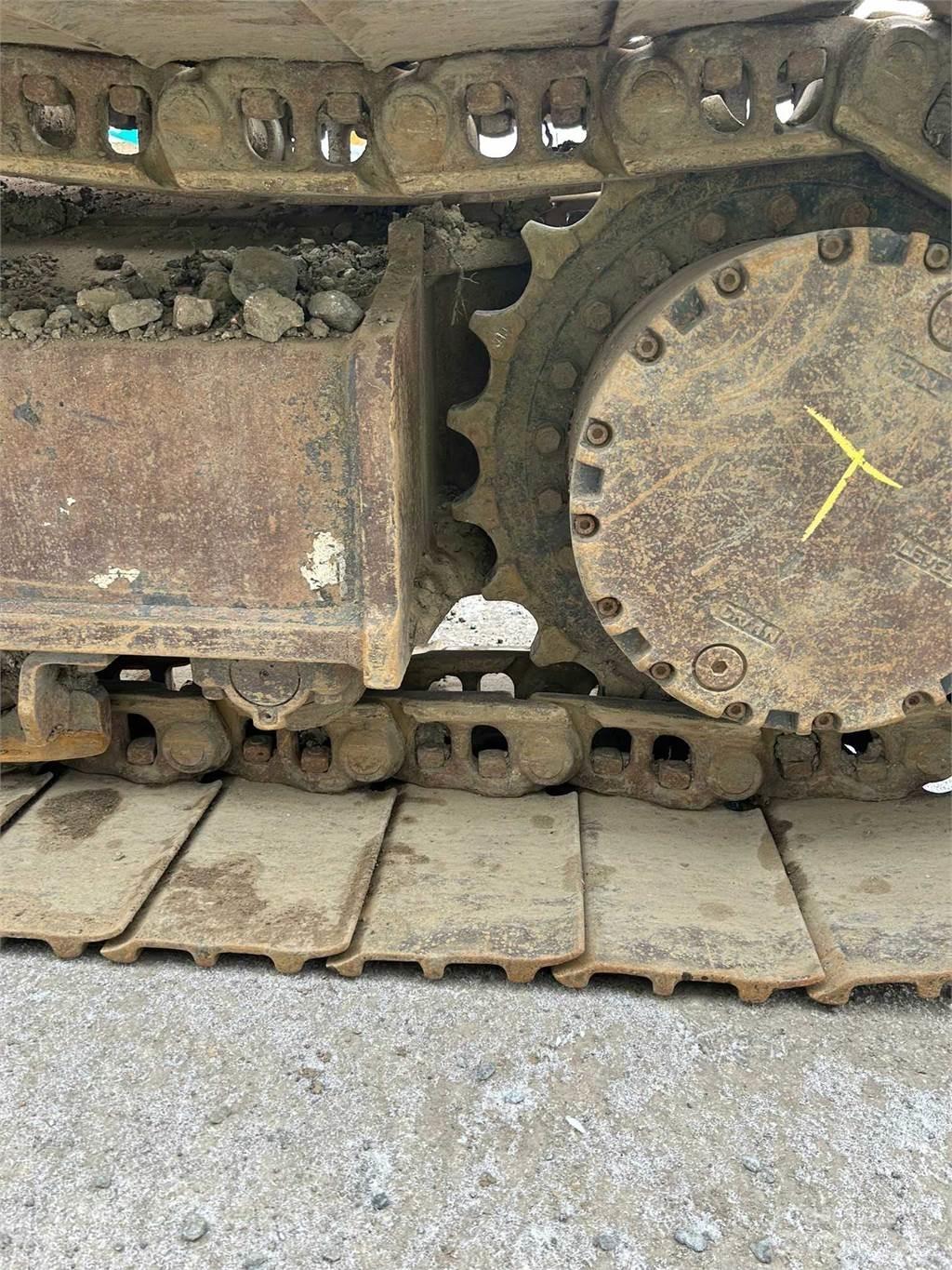 CASE CX210D Rupsgraafmachines