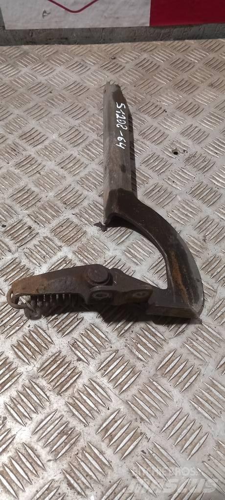 Scania 94 D.   1381479 Cabine en interieur