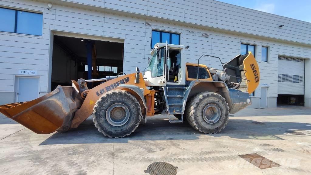 Liebherr L 566 Wielladers