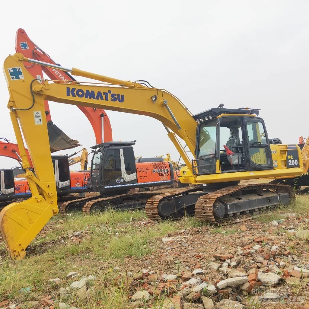 Komatsu PC200-8 Rupsgraafmachines