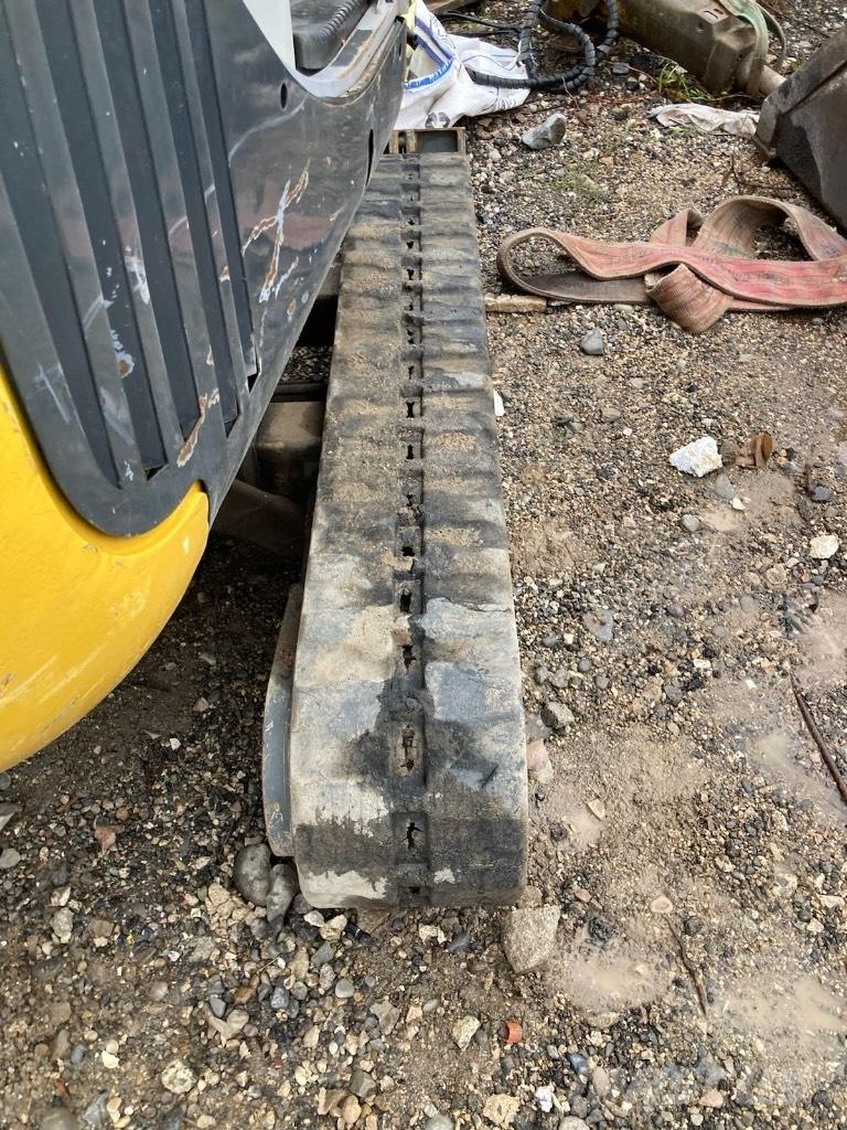 Neuson 2003 RD Minigraafmachines < 7t