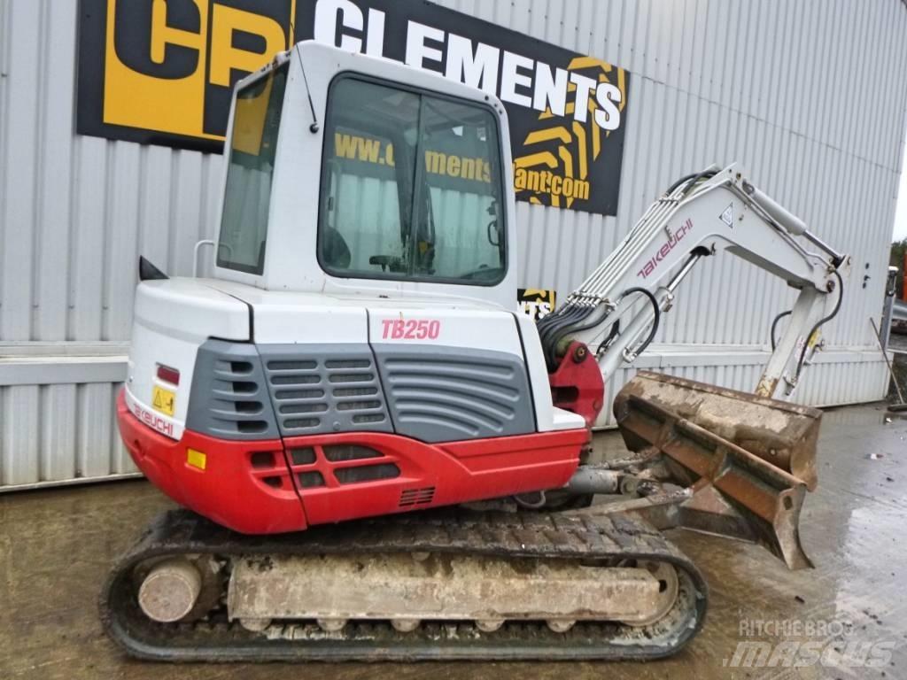 Takeuchi TB250 Minigraafmachines < 7t