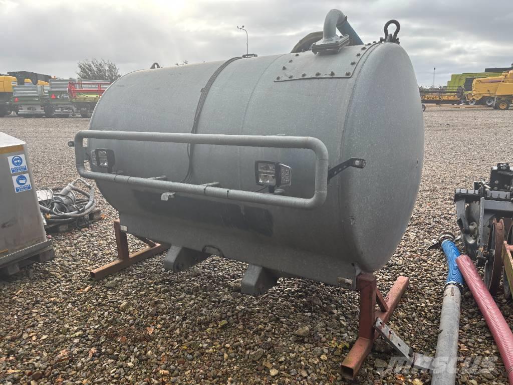 Harsø Fronttank Drijfmesttanks