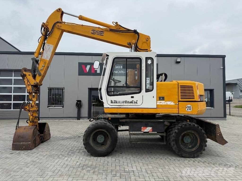Liebherr A 312 Wielgraafmachines