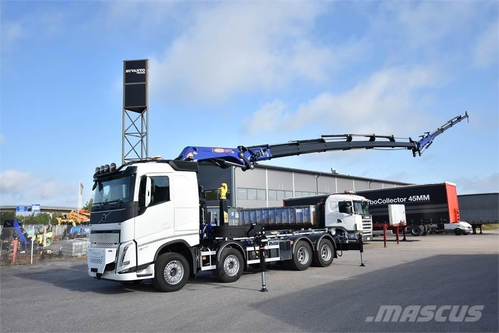 Volvo FH 540 8X4 Vlakke laadvloer met kraan