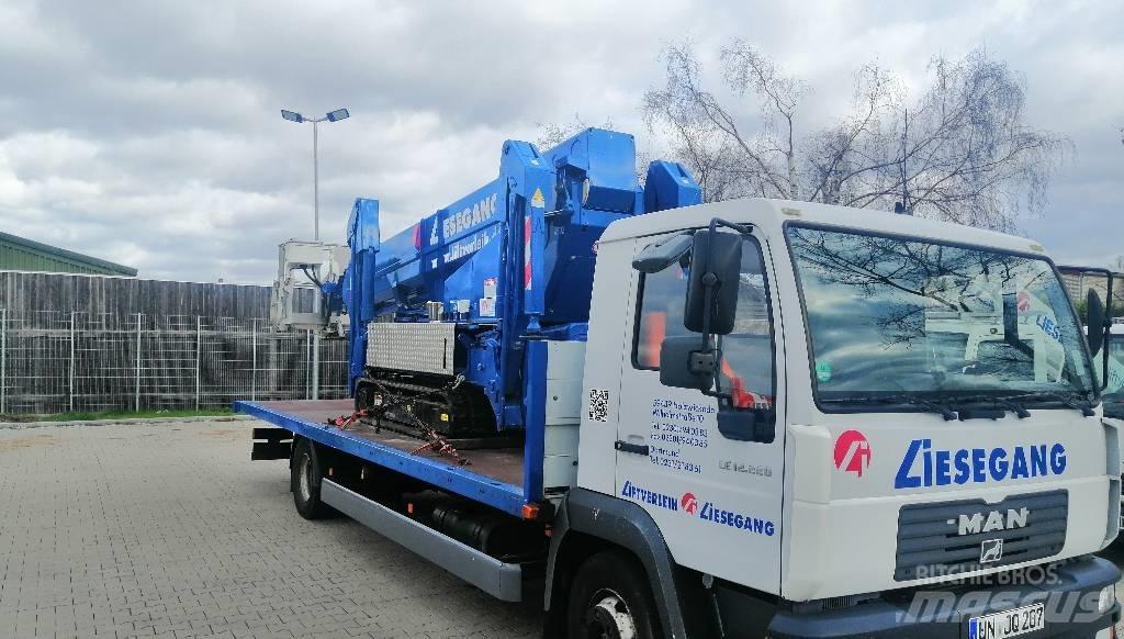 Ruthmann TR 300 Zelfrijdende knikarm hoogwerker