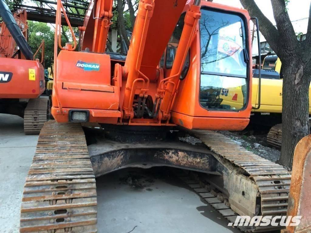 Doosan 220-7 Rupsgraafmachines