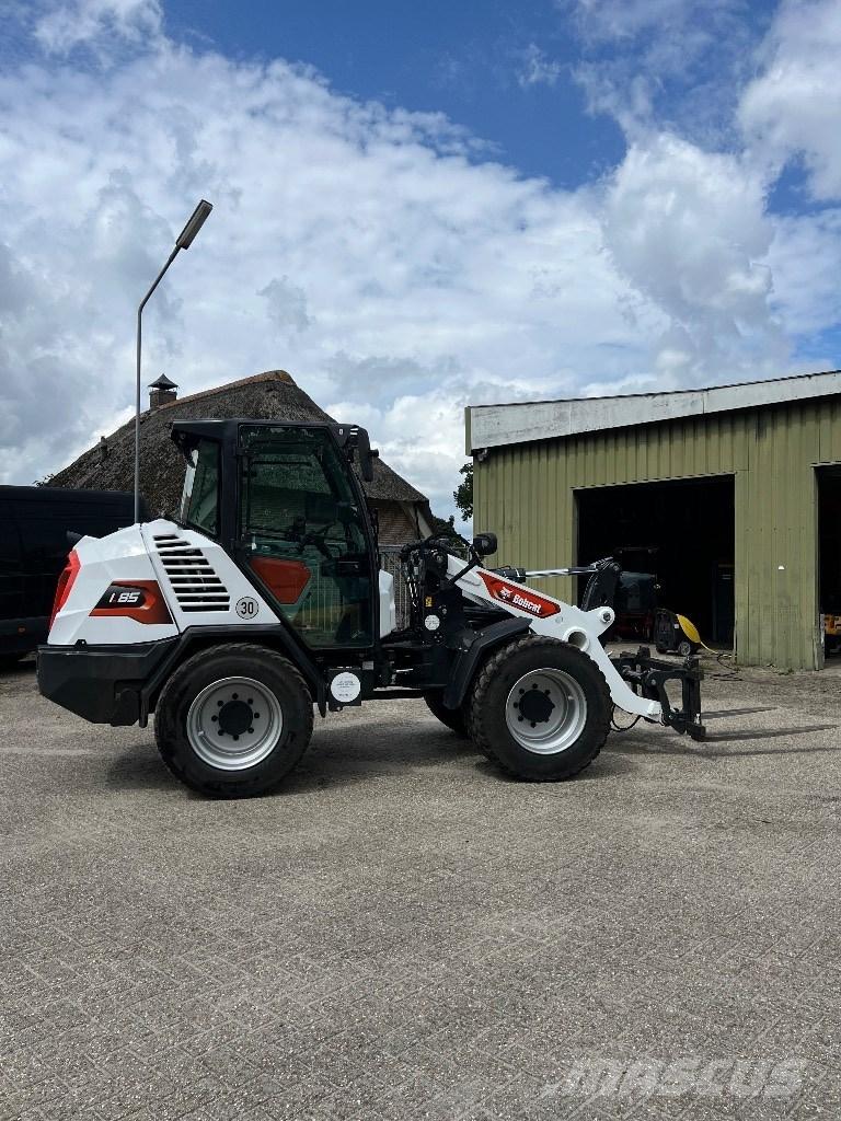 Bobcat L 85 Wielladers
