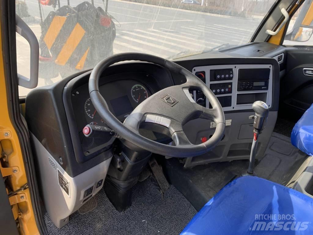 XCMG QY55KA Kranen voor alle terreinen