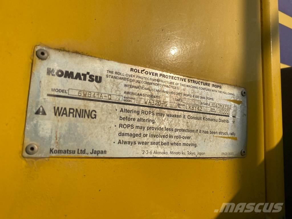 Komatsu WA 320-5 Wielladers