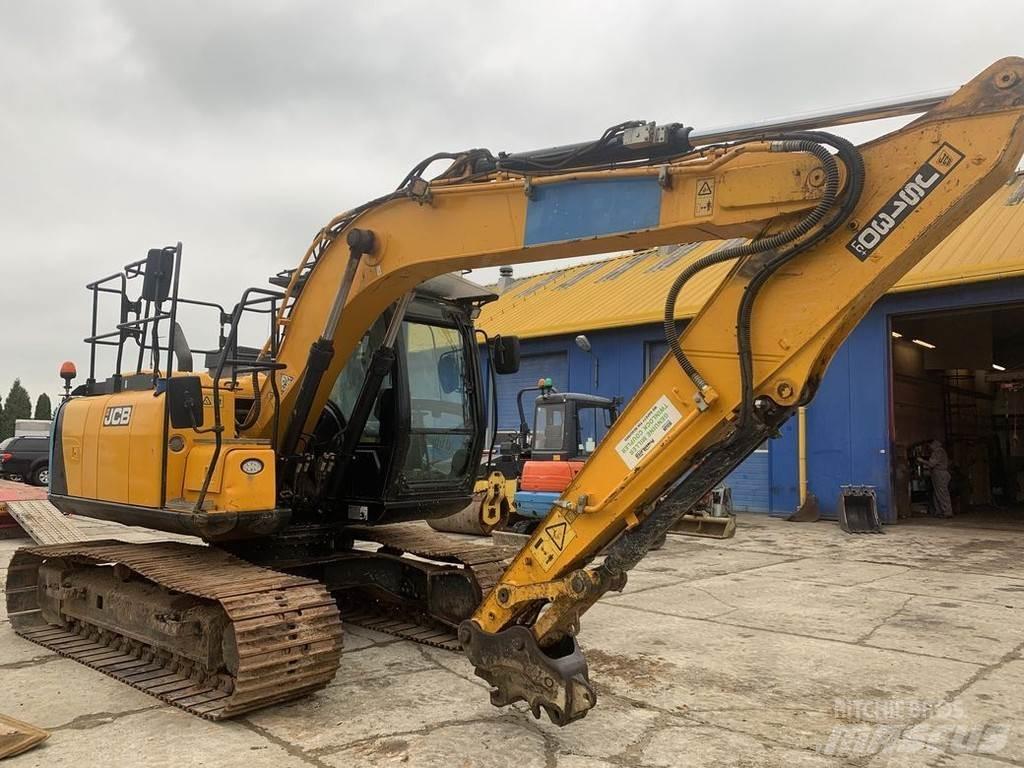 JCB JS130 Rupsgraafmachines