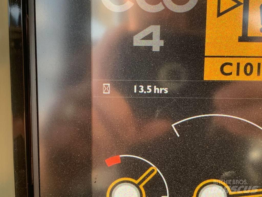 JCB 215LC NEW Rupsgraafmachines