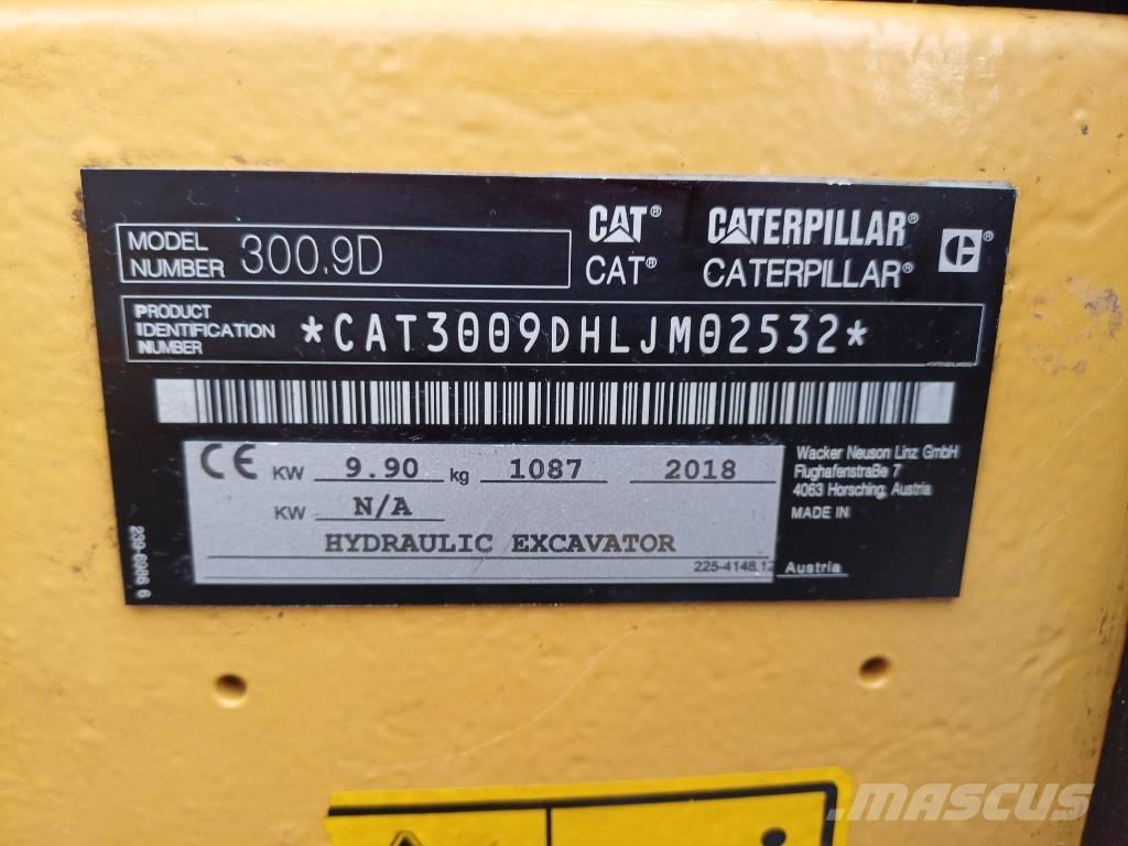 CAT 300.9D Minigraafmachines < 7t