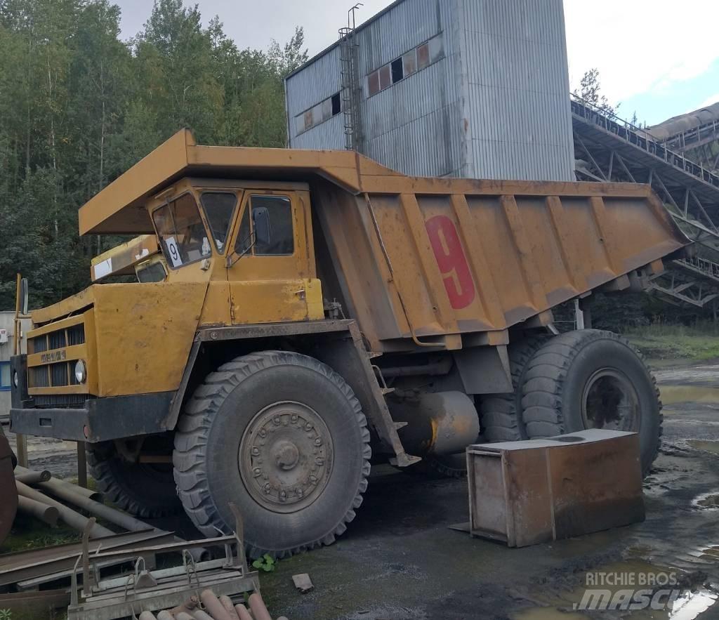 Belaz 7523 Starre dumptrucks