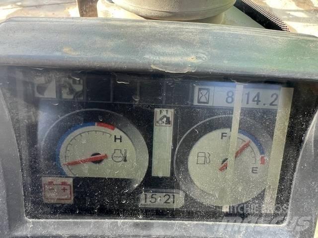 Hitachi ZX 135 Rupsgraafmachines