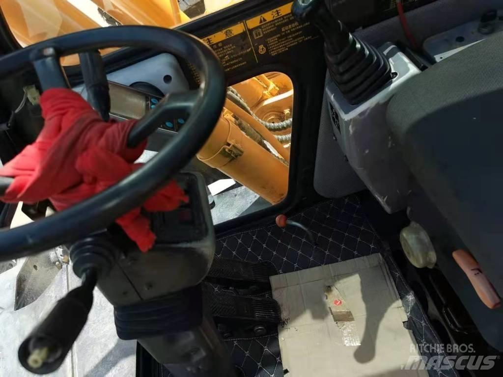 Hyundai R210W-7 Wielgraafmachines