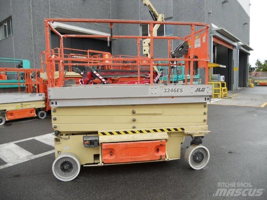 JLG 3246 Schaarhoogwerkers