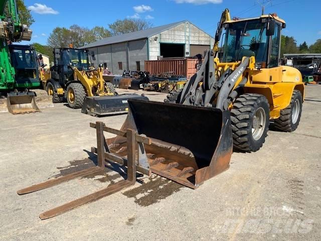 Volvo L 40 B TP Wielladers
