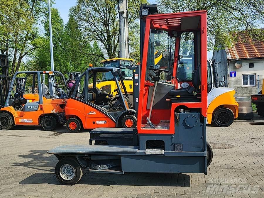 Combilift C4000 Four-way truck
