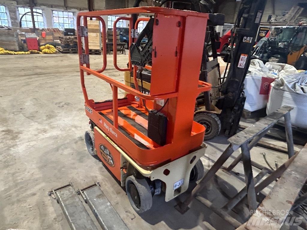 JLG 1230 ES Personenliften en invalideliften
