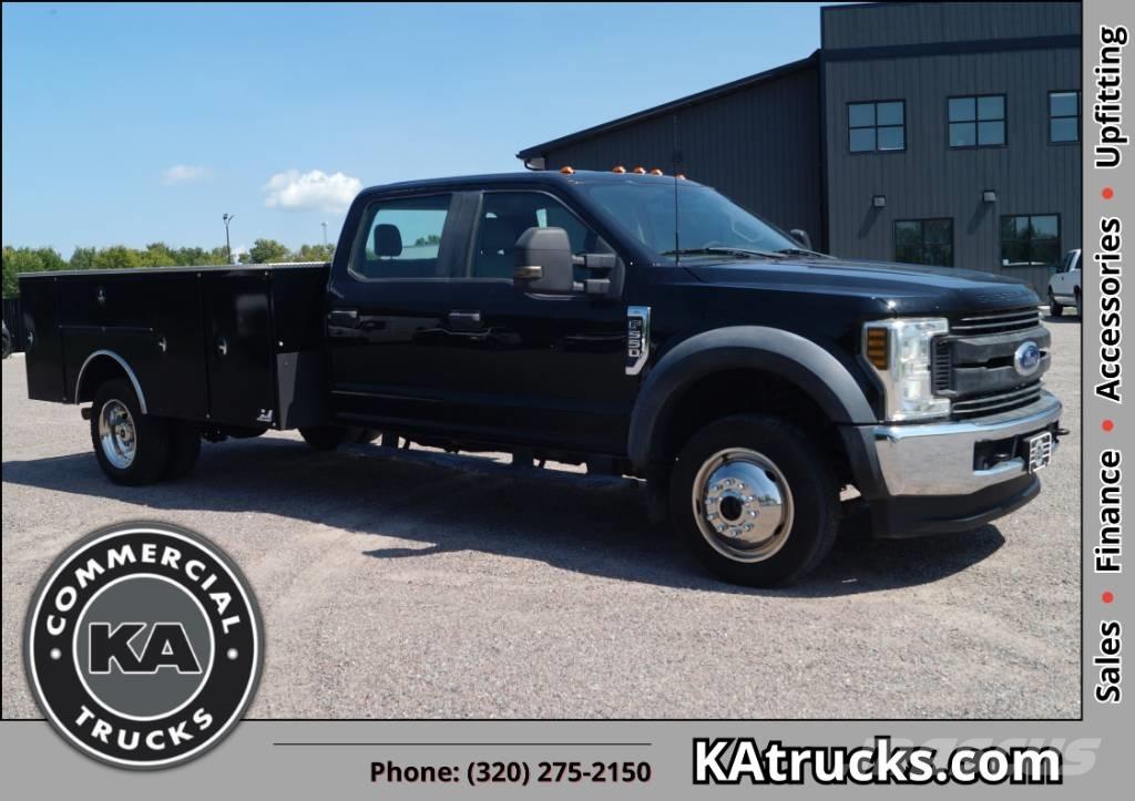 Ford F 550 XL SD Bestelwagens met open laadbak