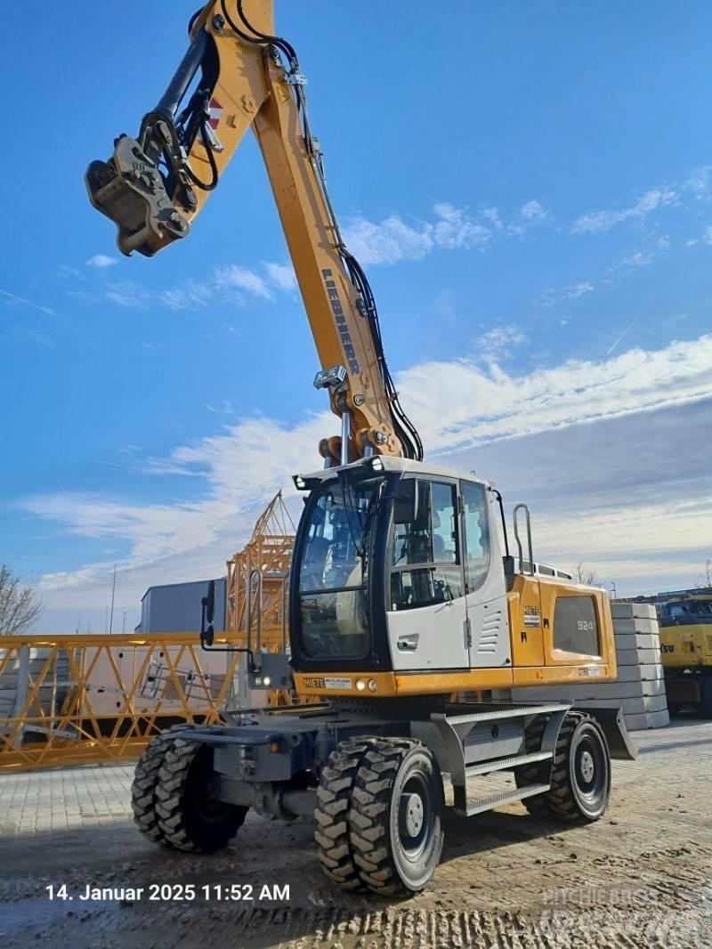 Liebherr A924 Wielgraafmachines