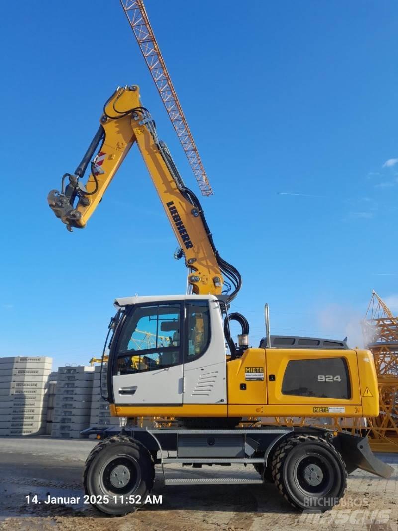 Liebherr A924 Wielgraafmachines