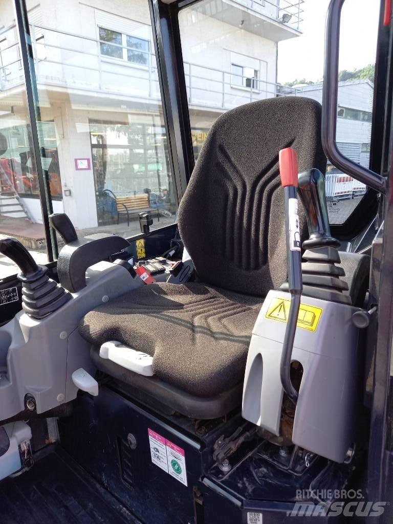 Kubota U 27-4 Minigraafmachines < 7t