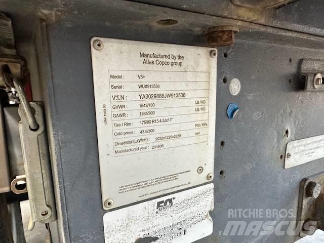 Atlas Copco V5 Mobiele lichtmasten