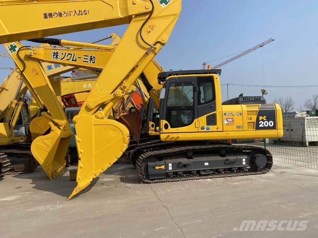 Komatsu PC 200-8 Rupsgraafmachines