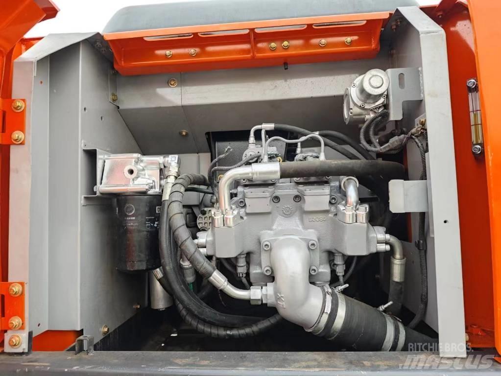 Hitachi ZX 200-6 Rupsgraafmachines