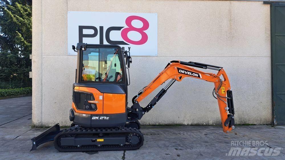Develon DX 27 Z-7 Minigraafmachines < 7t